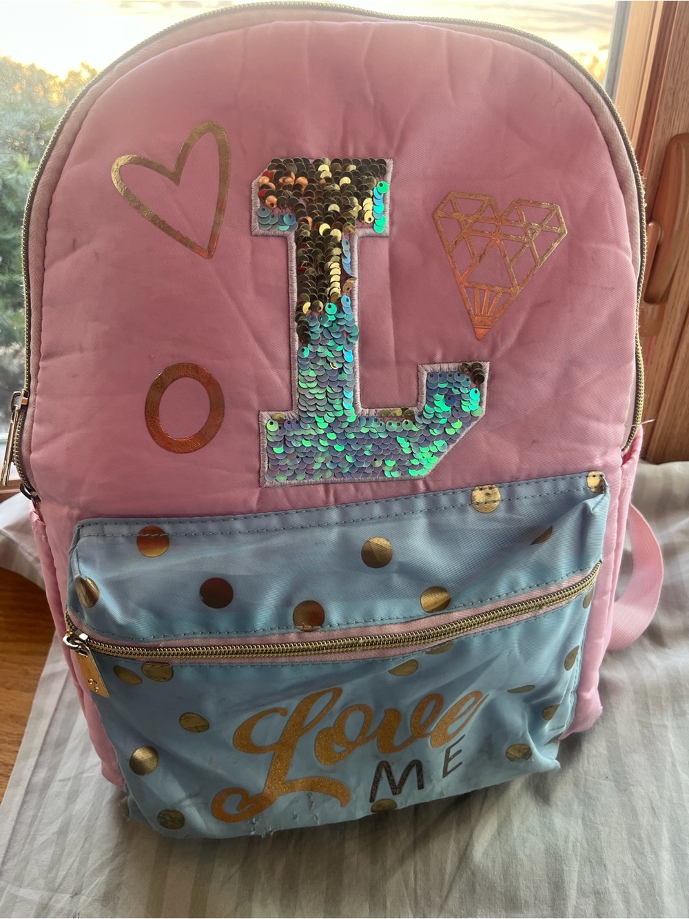 “Love me “ backpack pink